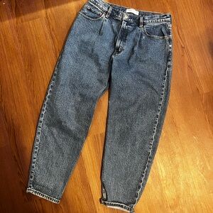 ABERCROMBIE & FITCH 80’s MOM HIGH RISE